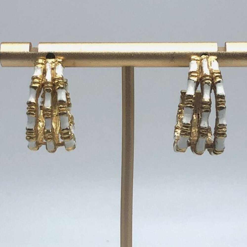 Vintage Gold Bamboo Triple 1 Inch Hoop Huggie Earrings w White Enamel Costume